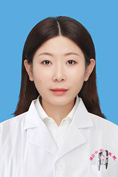 专家照片王巧巧.jpg
