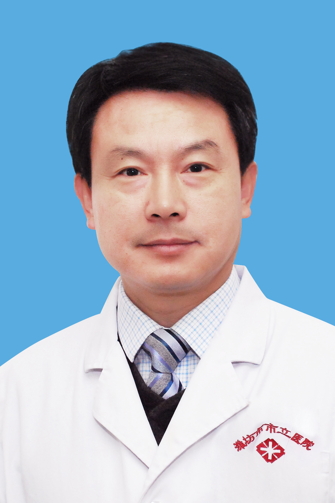 专家照片解鲁明.jpg